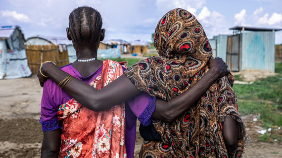 Women displaced by floods and conflict in Bentiu IDP site in Rubkona County, Unity State.